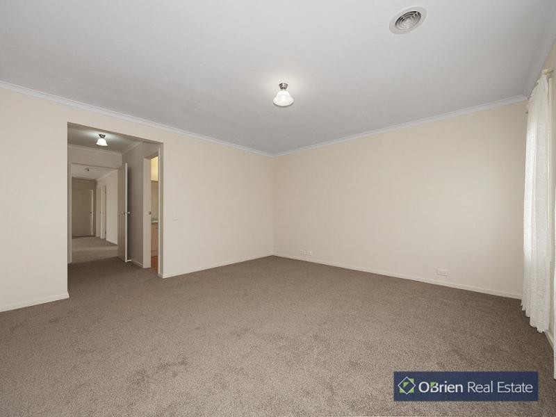 65 Sherwood Road, Narre Warren South VIC 3805