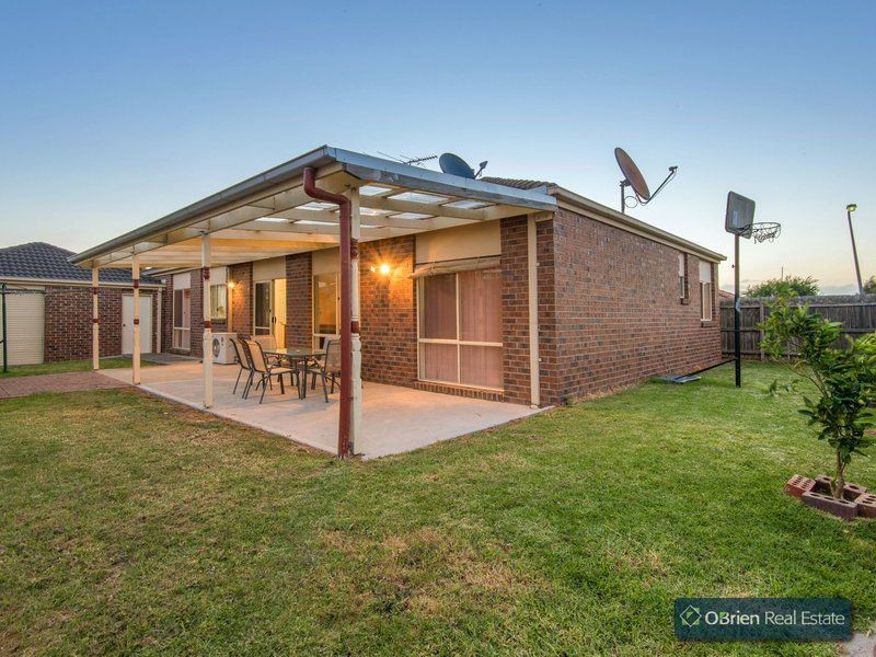 7 Conica Court, Hallam VIC 3803