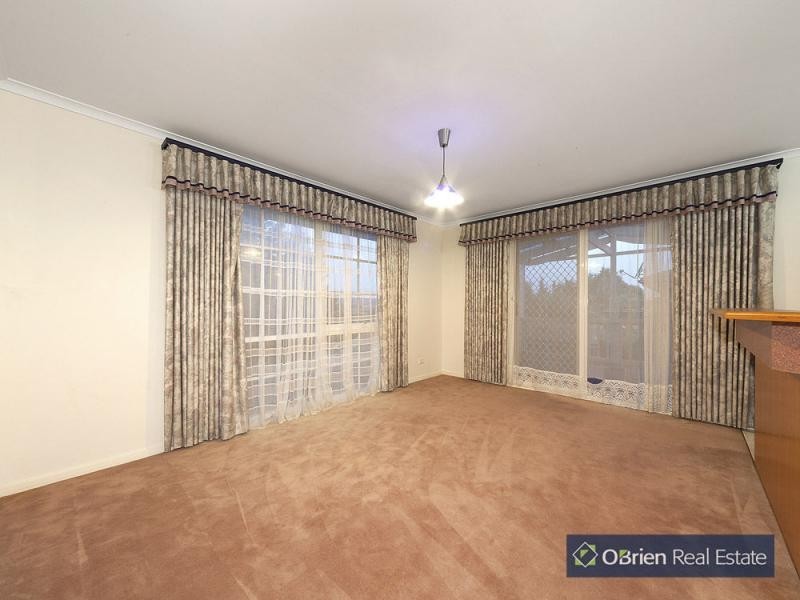 50 Justin Circuit, Hampton Park VIC 3976