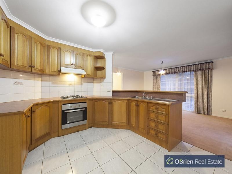 50 Justin Circuit, Hampton Park VIC 3976