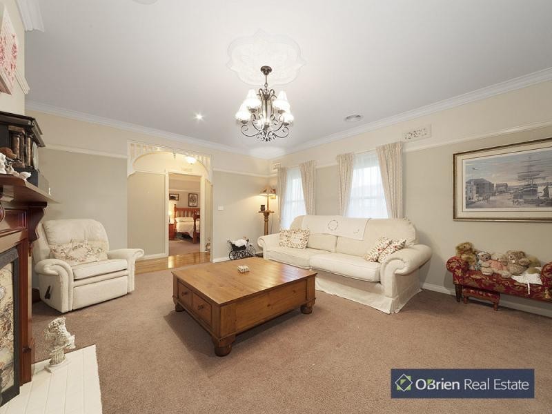 5 Tea Tree Court, Lyndhurst VIC 3975