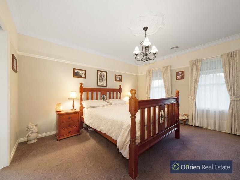 5 Tea Tree Court, Lyndhurst VIC 3975