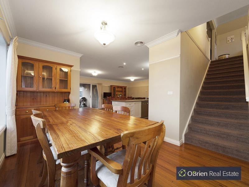 5 Tea Tree Court, Lyndhurst VIC 3975