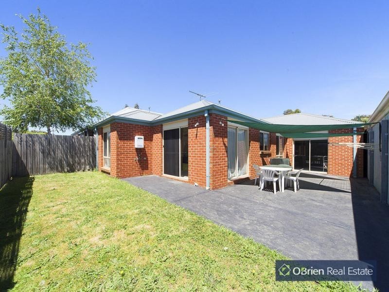 25 Boston Court, Narre Warren VIC 3805
