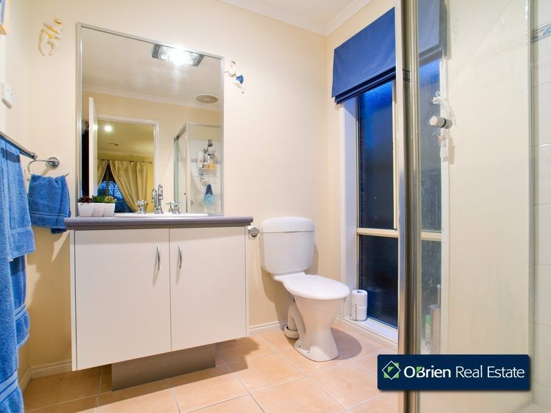 20 Pendulum Way, Berwick VIC 3806