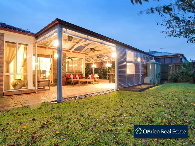 20 Pendulum Way, Berwick VIC 3806