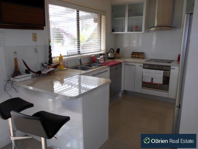 7 Redgum Place, Narre Warren VIC 3805