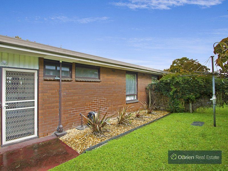 2-43 Lampard Road, Drouin VIC 3818