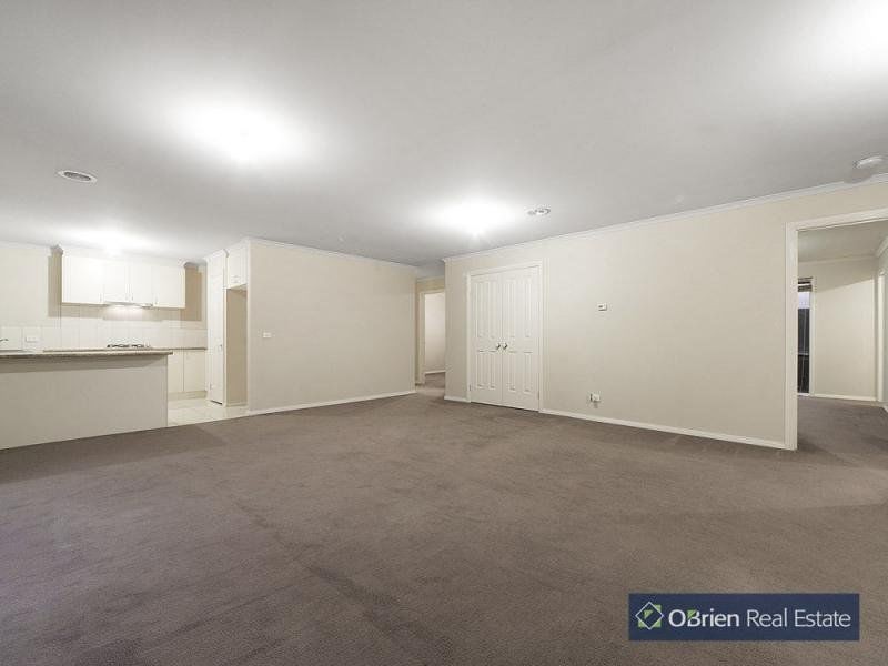 32A Pomegranate Way, Pakenham VIC 3810