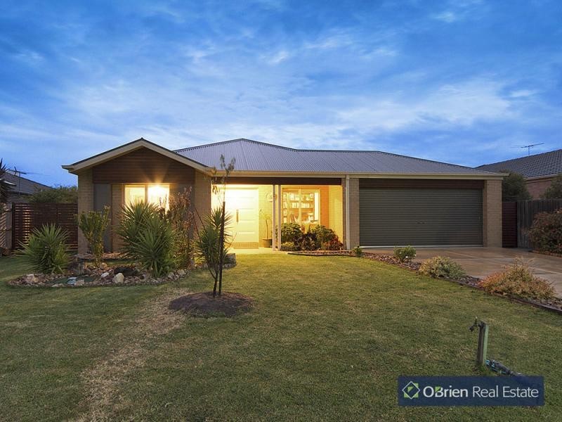 9 Chellamah Close, Tooradin VIC 3980