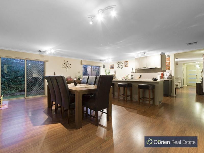 9 Chellamah Close, Tooradin VIC 3980