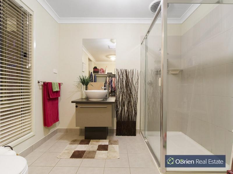 9 Chellamah Close, Tooradin VIC 3980