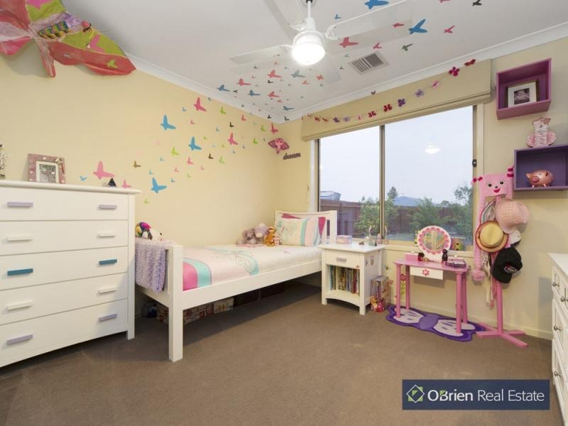 9 Chellamah Close, Tooradin VIC 3980