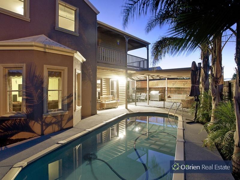 48 Fieldstone Boulevard, Beaconsfield VIC 3807