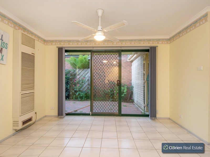 7B Coolabah Grove, Berwick VIC 3806