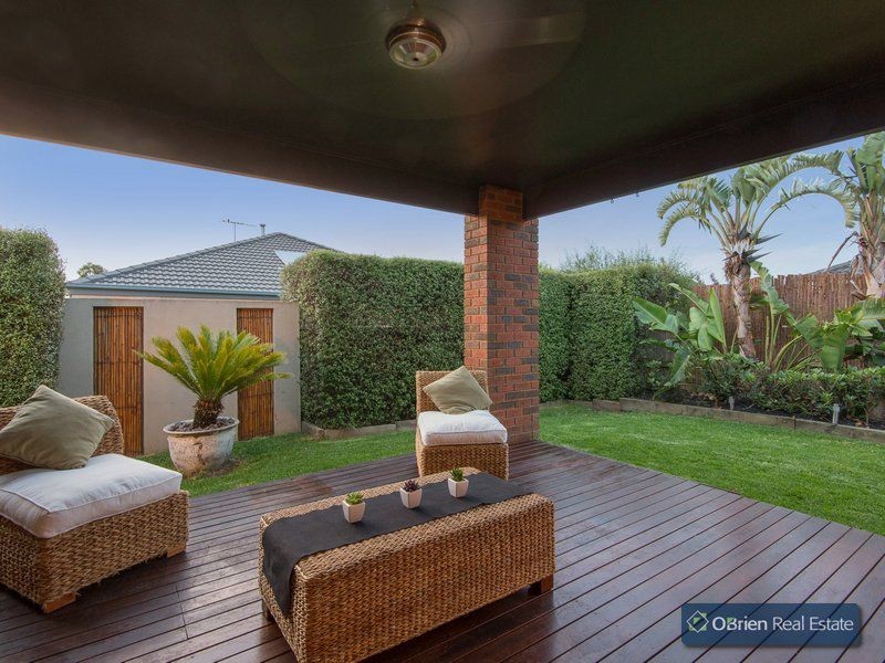 17 Norwich Drive, Berwick VIC 3806