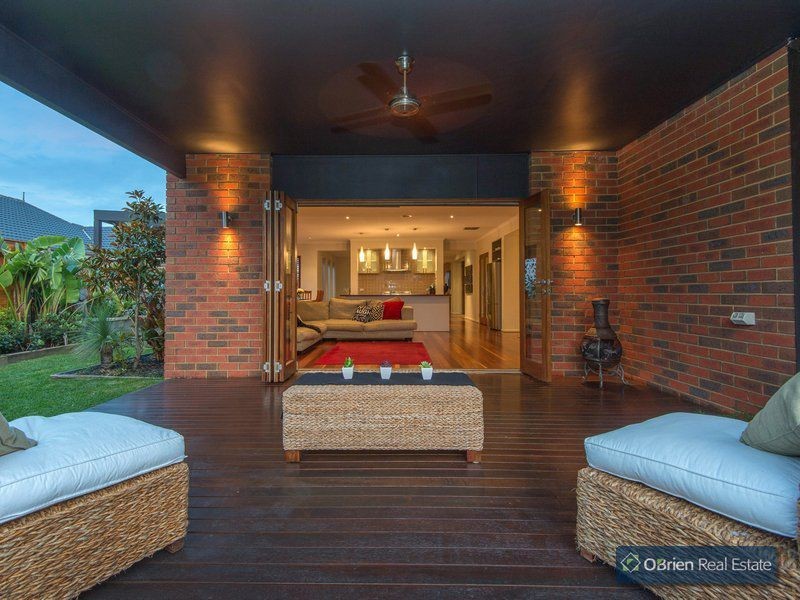 17 Norwich Drive, Berwick VIC 3806