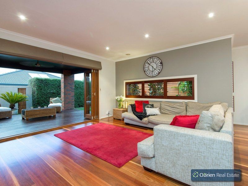 17 Norwich Drive, Berwick VIC 3806
