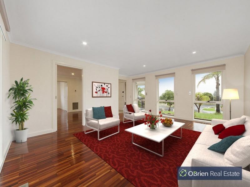 18 Coledale Close, Endeavour Hills VIC 3802