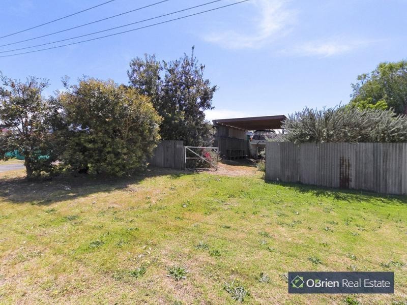 14 Mickle Street, Tooradin VIC 3980