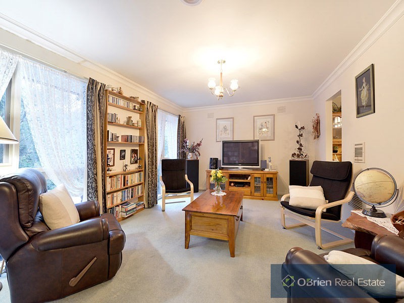 4 Huon Road, Belgrave Heights VIC 3160