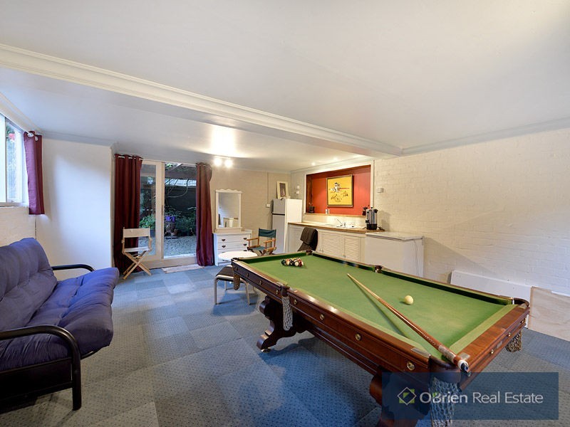 4 Huon Road, Belgrave Heights VIC 3160