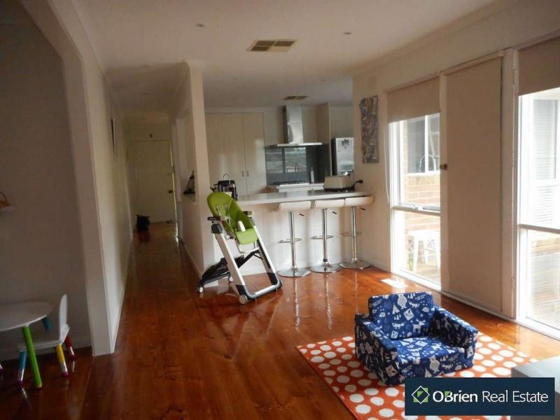 12 Sutherland Court, Endeavour Hills VIC 3802