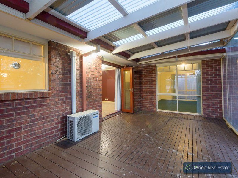 1 Peveril Court, Narre Warren VIC 3805