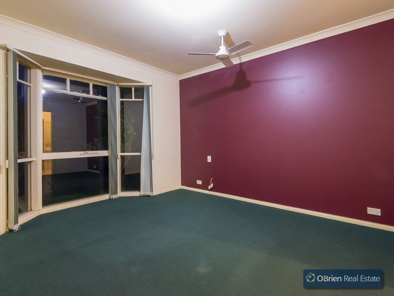 1 Peveril Court, Narre Warren VIC 3805