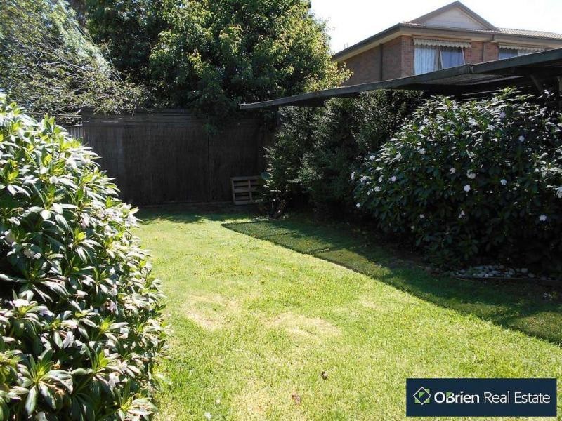 12 Rupertswood Drive, Narre Warren South VIC 3805