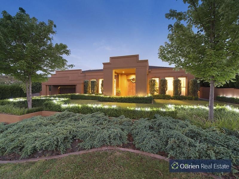 2 Sunnybank Close, Lysterfield South VIC 3156