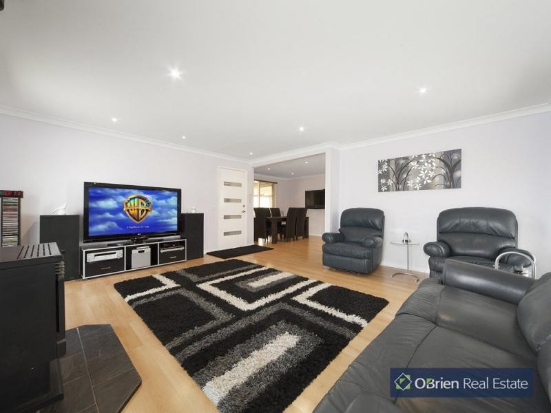 3 Pitman Court, Hampton Park VIC 3976