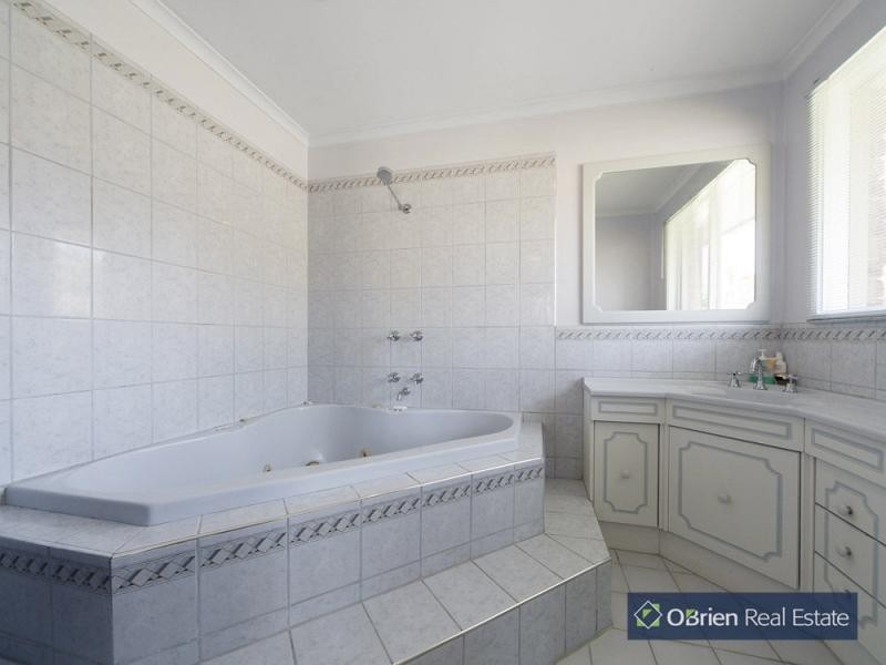 3 Pitman Court, Hampton Park VIC 3976