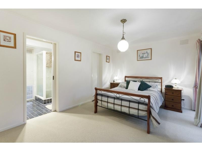 14 Currawong Grove, Cannons Creek VIC 3977