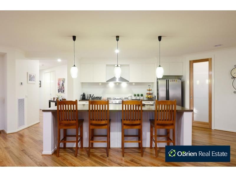 79 The Esplanade, Narre Warren South VIC 3805