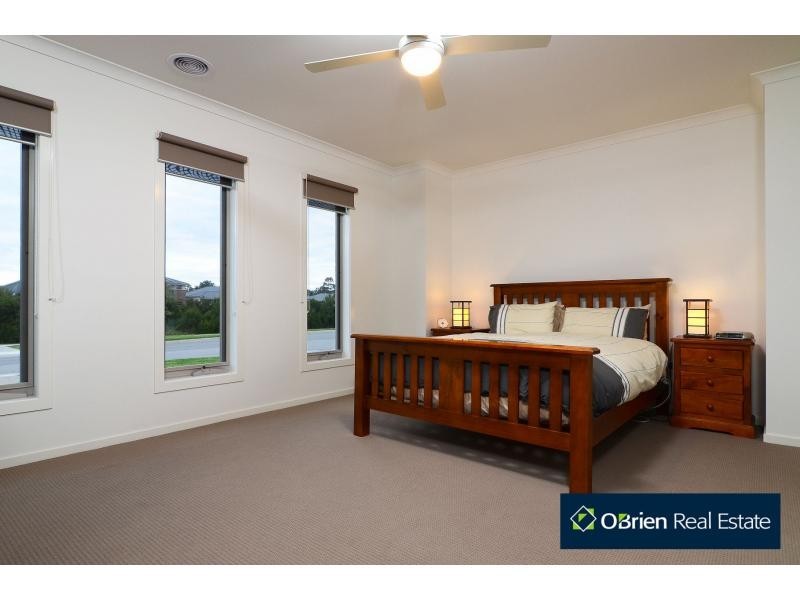 79 The Esplanade, Narre Warren South VIC 3805