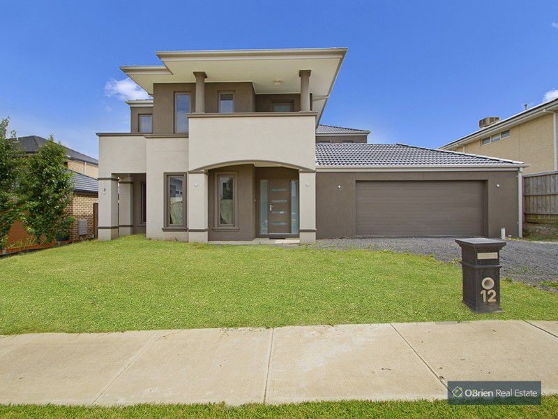 12 Flemington Rise, Officer VIC 3809