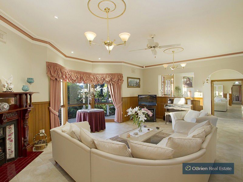 264 Army Road, Pakenham VIC 3810