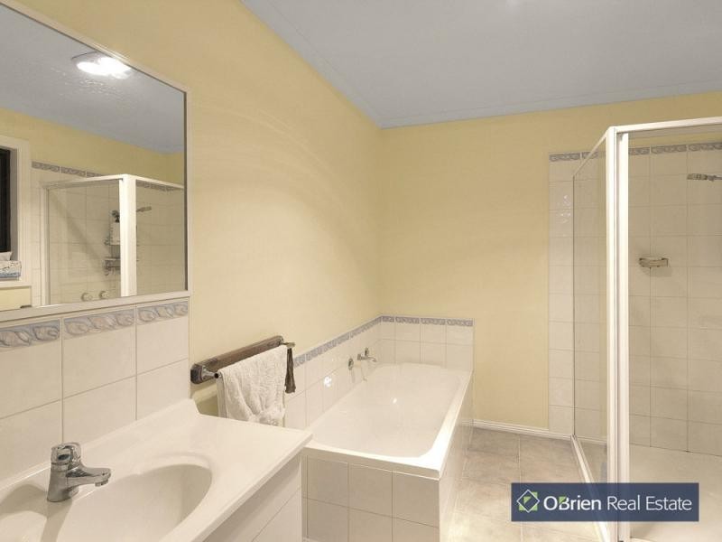 27 Balcombe Road, Corinella VIC 3984