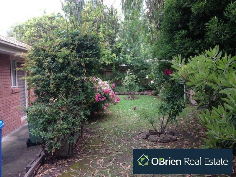 14 Cumberland Chase, Hampton Park VIC 3976