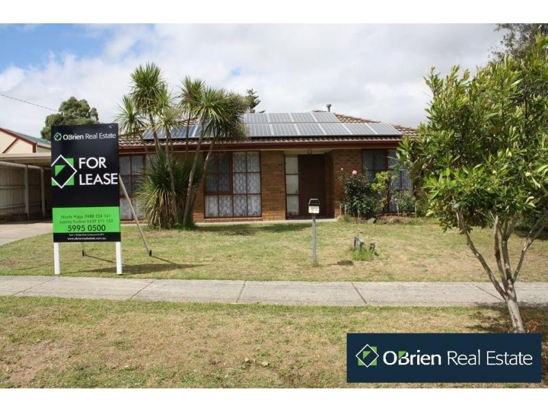 10 Ivan Crescent, Hampton Park VIC 3976