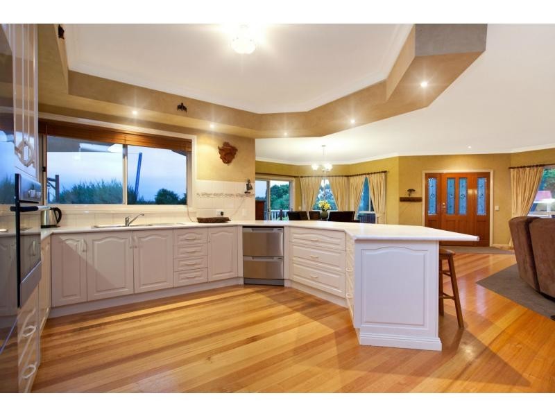 18a Arnup Crescent, Drouin VIC 3818