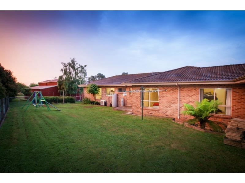 18a Arnup Crescent, Drouin VIC 3818