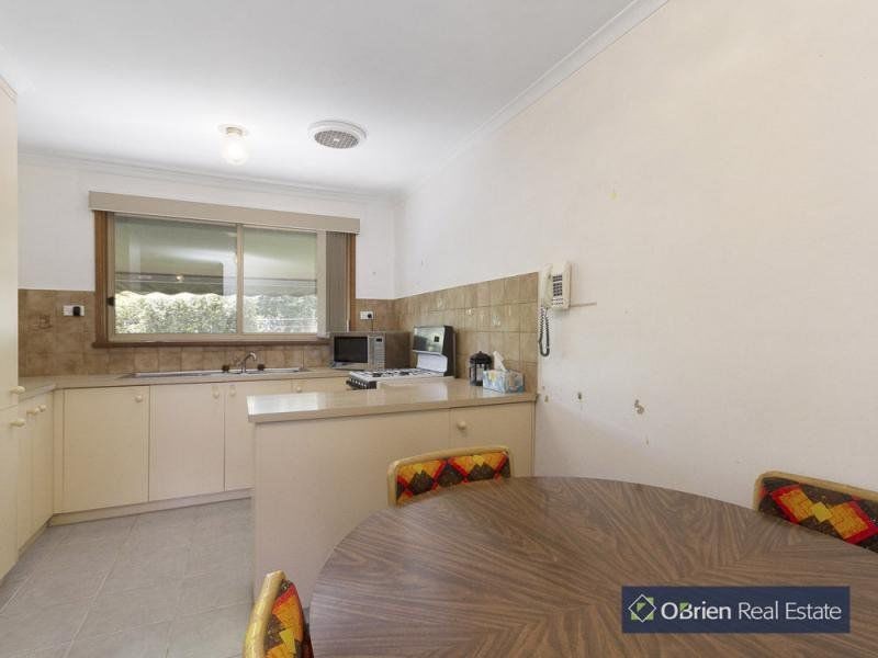 2/16-18 Regans Road, Hampton Park VIC 3976