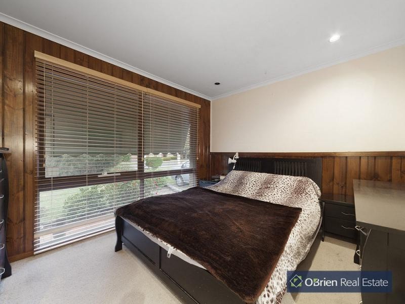 7 Burke Court, Cranbourne North VIC 3977