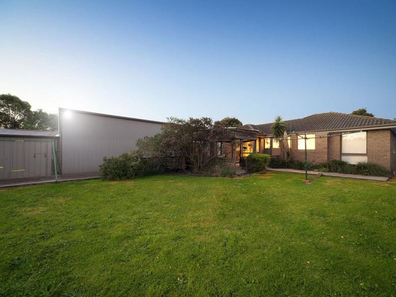 7 Burke Court, Cranbourne North VIC 3977