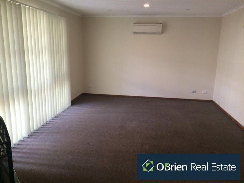 7 Jamela Court, Cranbourne VIC 3977