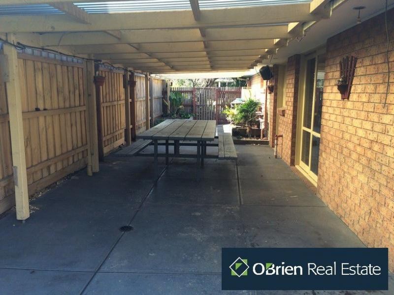 7 Jamela Court, Cranbourne VIC 3977