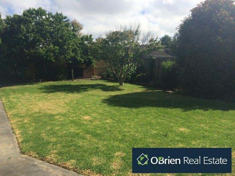 7 Jamela Court, Cranbourne VIC 3977