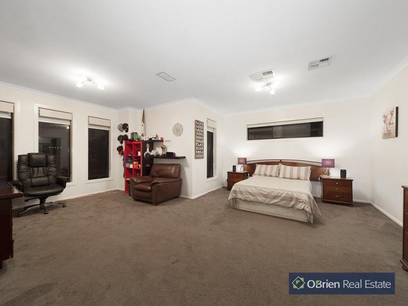 5 Loren Court, Endeavour Hills VIC 3802